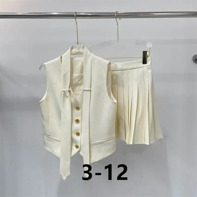 Celine S-XL  (64)